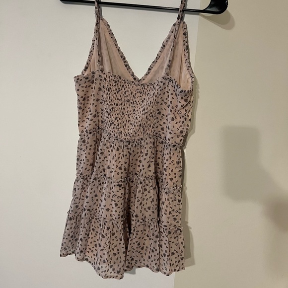 Cheetah Romper - Picture 4 of 4